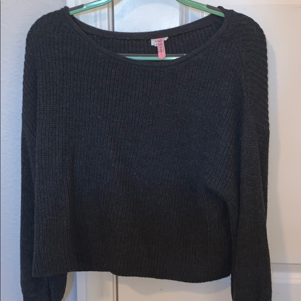 GARAGE Charcoal grey sweater